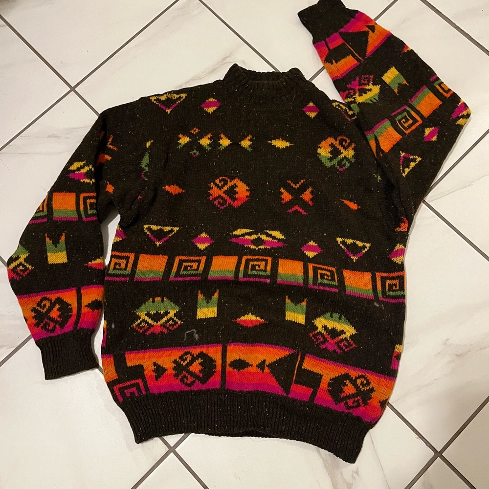Vintage United Colors of Benetton 💯  Virgin Wool Unisex Sweater